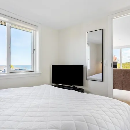 Lovely In Дом отдыха *