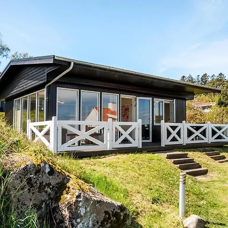 Lovely In Nyaraló *